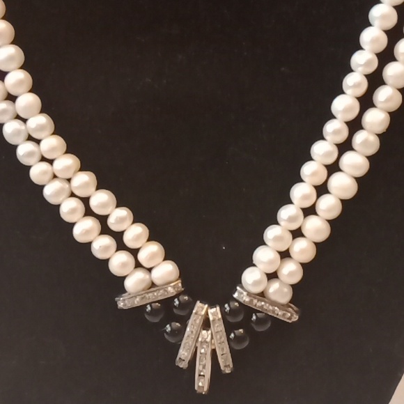 Jewelry - Pearls - Onyx Silver Necklace #551